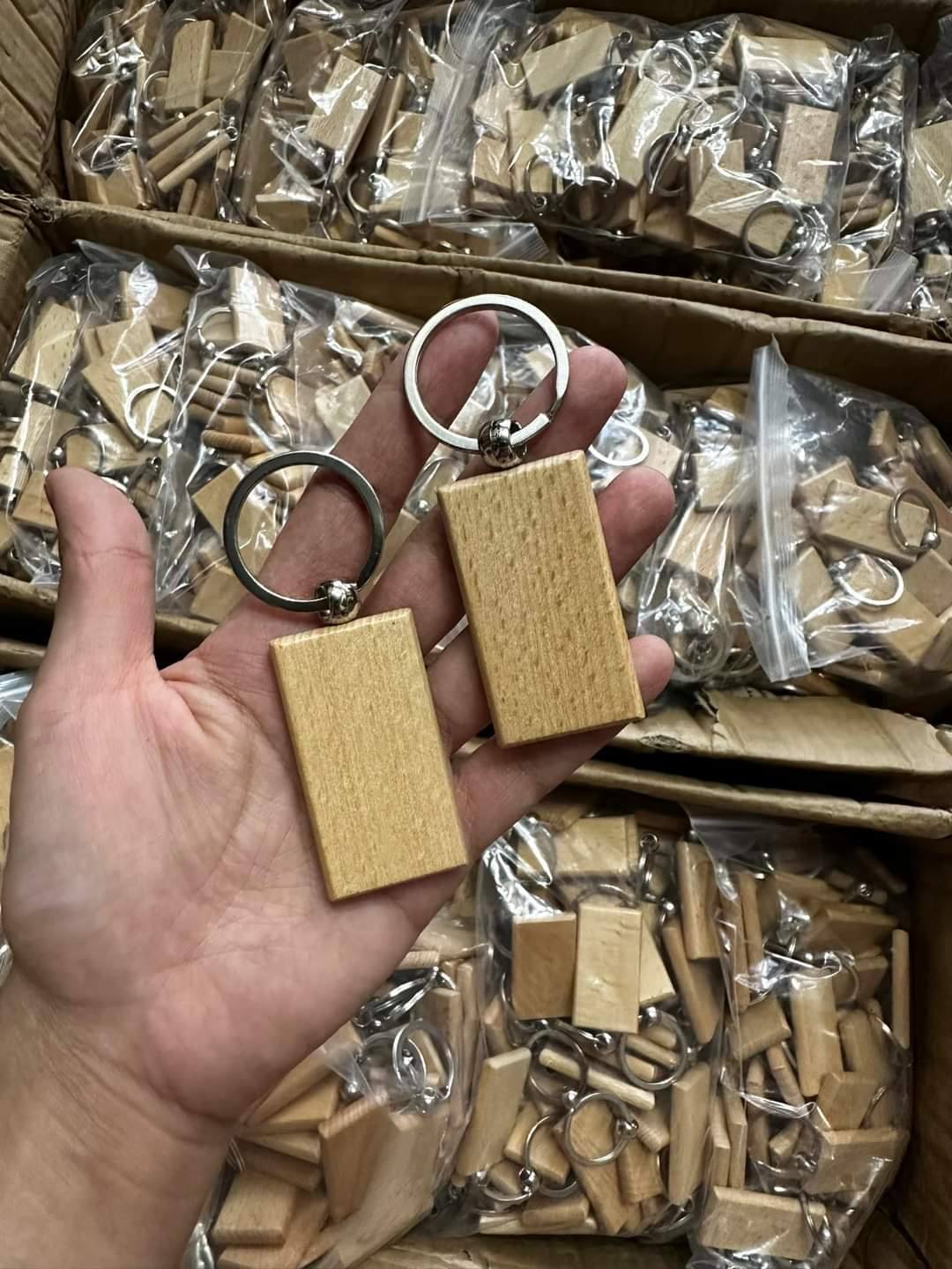 Print on demnd Keychains (Wooden)